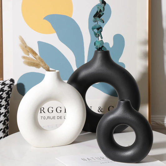 Nordic Hollow Ceramic Donut Vase